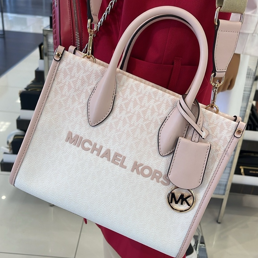 MICHAEL KORS Mirella Sm Ombré Signature Logo Crossbody SM SHOPPER TZ XBODY
Powdr